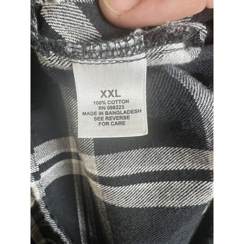 Magellan Outdoors Adventure Gear Womens XXL Black Plaid Flannel Classic Fit - Picture 11 of 12